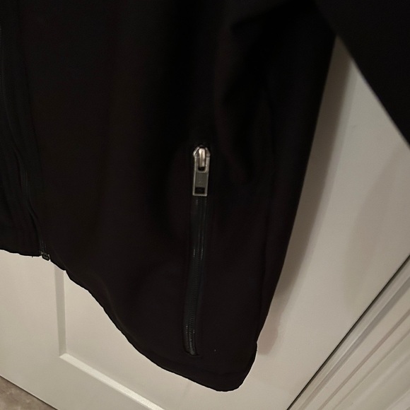 NWT Canada Sportswear Men's Black Jacket - Picture 4 of 15